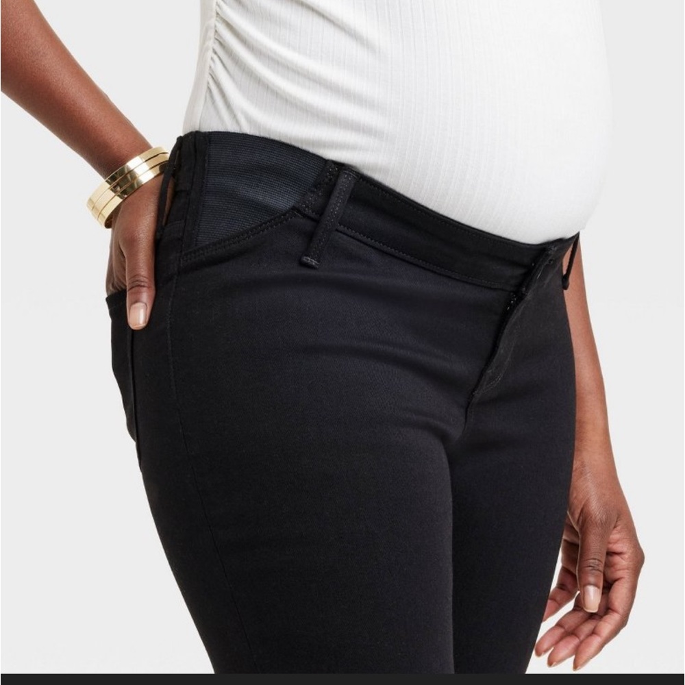 Isabel maternity below belly black jeans, distressed size 18